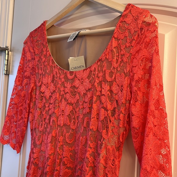 Lace Carmen Marc Valvo Dress - Picture 3 of 6